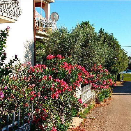 Seafront Apartment Jadri Umag Zewnętrze zdjęcie