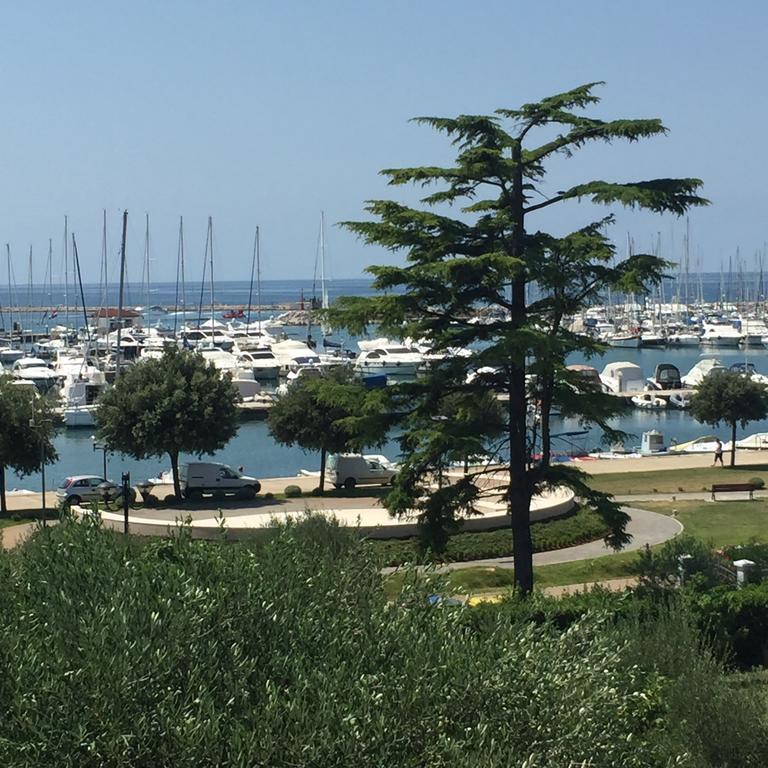 Seafront Apartment Jadri Umag Zewnętrze zdjęcie